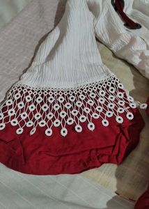 Elegant White &amp; Red dress