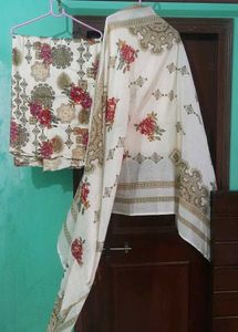 Elegant Floral Print Kurta Set with Dupatta
