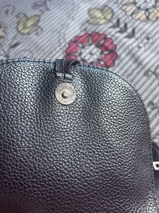 black backpack