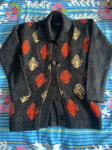 Leaf Patterned Knit Cardigan (nee from store)