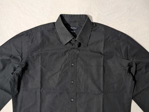 Boxy fit Black Long Sleeve Button-Up Shirt