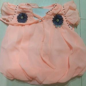 Cute Peach Top &amp; Black Shorts Set