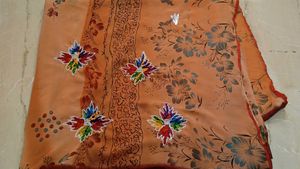 Beautiful Floral Print Saree