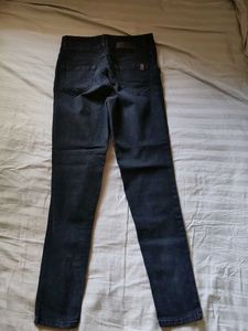 Dark Wash Slim fit jeans