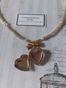 Vintage Swan Heart Locket Necklace