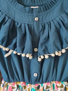 Chic Teal Ruffled Dress with Leaf Print Skirt