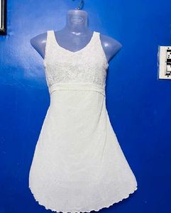 sleeveless short dress for women