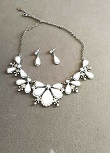 Original Floral  Pearl Necklace.
