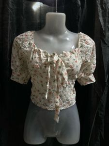 Cute Floral Puff Sleeve Tie-Front Top