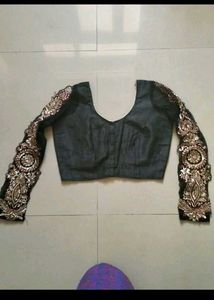 Designer Saree with Golden Motifs