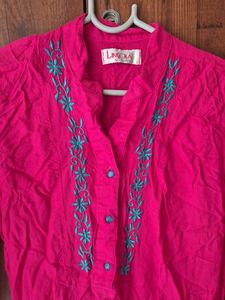 Elegant Pink Embroidered Kurta