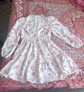 Charming Floral Print Mini Dress