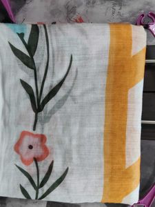 Beautiful Floral Print Saree