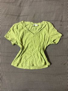 Green V-Neck Short Sleeve Top