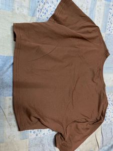 Basic Brown Cropped T-Shirt
