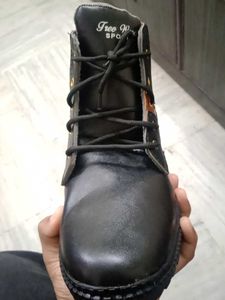 CAT Caterpillar Boots Pure Leather Size 6 Unisex