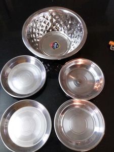 Stainless Steel Serving Bowl and Plates Set