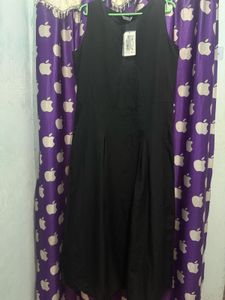 Classic Black Sleeveless Dress
