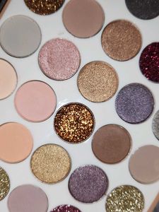 Eyeshadow Palette