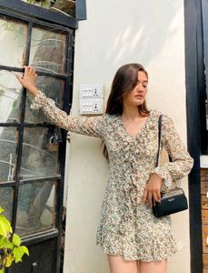 Chic Floral Ruffle Mini Dress