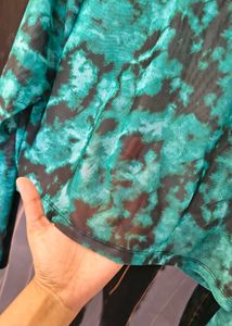 Tie-Dye Crop Top