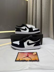 Air Retro 1 Panda Low