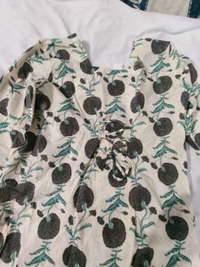Stylish Floral Print Kurta