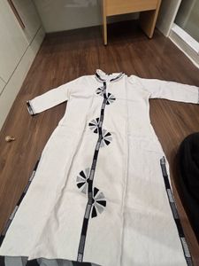 Elegant White Kurta with Black & Grey Embroidery