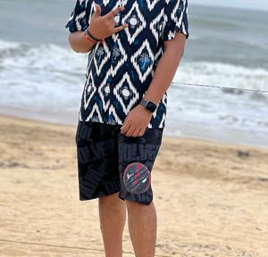 Men Deadpool &amp; Wolverine Printed Regular Fit Short