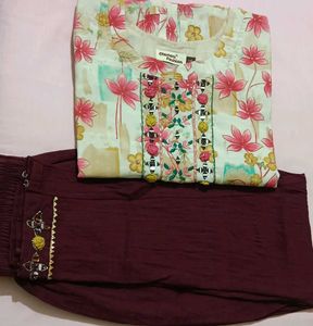 Floral Print Kurta with Embellished Pants