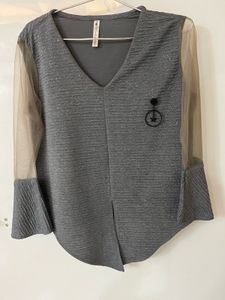 Chic Grey V-Neck Top with Sheer Sleeves