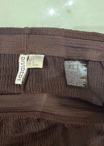 Ribbed very stretchable Midi Skirt