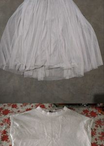 combo of 3,2women tops&amp;1skirt