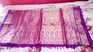 free 2,, blouse with new silk saree