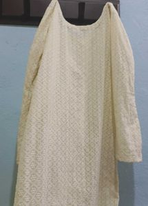 Elegant Chikankari Kurta