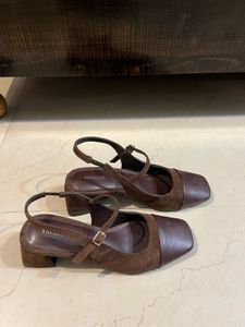 Chic Slingback Block Heels