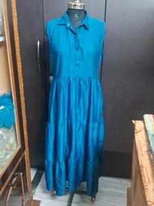 New dress Teal Tiered  50 inche