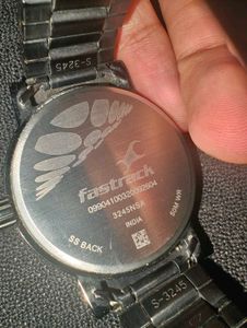 Fastrack Tripster Quartz Analog with Date Black Di