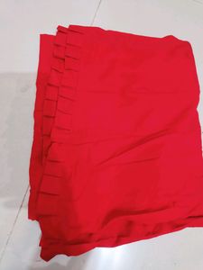 Red peticot With Frills.