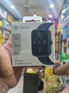 NOISE SMART Watch WITH B.T CALLING
