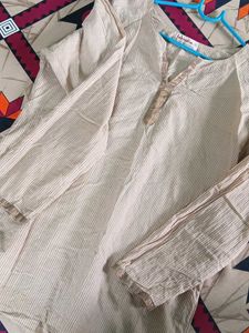 Elegant Striped Kurta