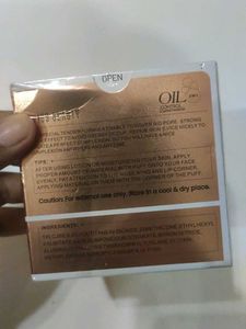 Swiss Beauty Oil Control Compact Powder