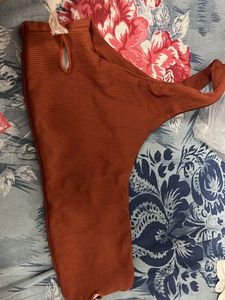 Ribbed One Shoulder Crop Top