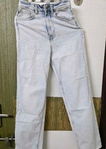Light Wash Denim Jeans