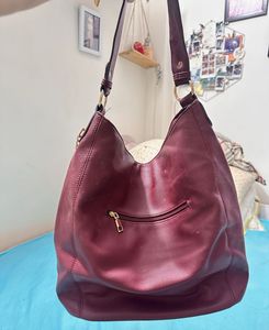 Chic Burgundy Handbag Set