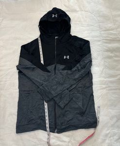 Under Armour men's sports hoodie