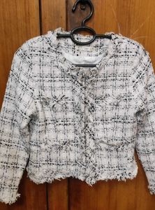 Chic Tweed Cropped Jacket