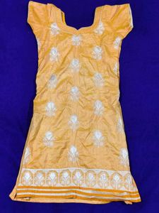 Women's Orange Embroidered Kurta