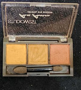 StudioWest Crystal Eye Shadow Palette