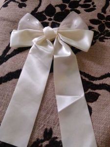 Elegant Pearl Hair Bow Clip
